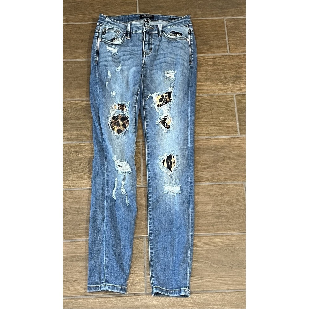 Judy Blue Women's Size 3/26 Leopard Patch Skinny Fit Denim Jeans JB8265MD